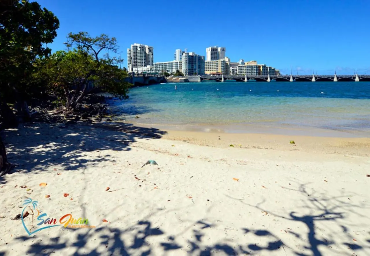 Prime Location At Condado Beach Queen Studio - Apt 10 San Juan Apartment